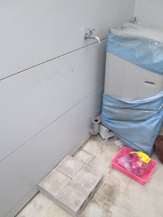 物件内観写真17　(洗濯機置場)