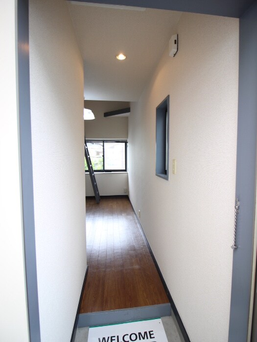 物件内観写真22　(廊下)