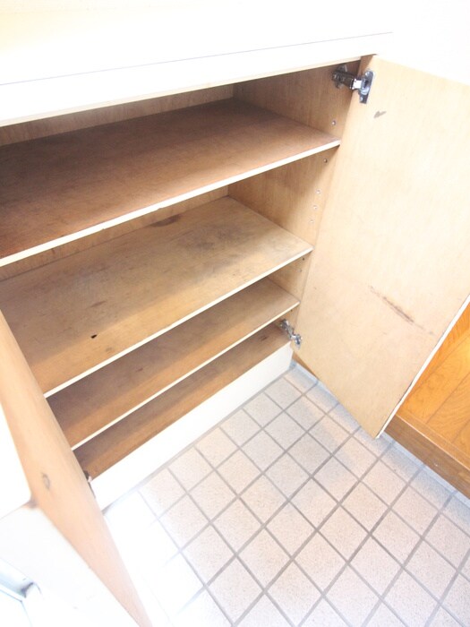 物件内観写真18　(靴箱)