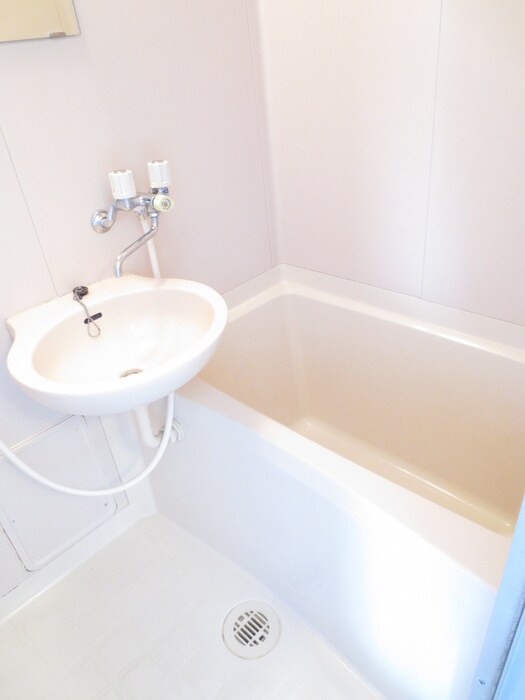 物件内観写真12　(バス／シャワールーム等)