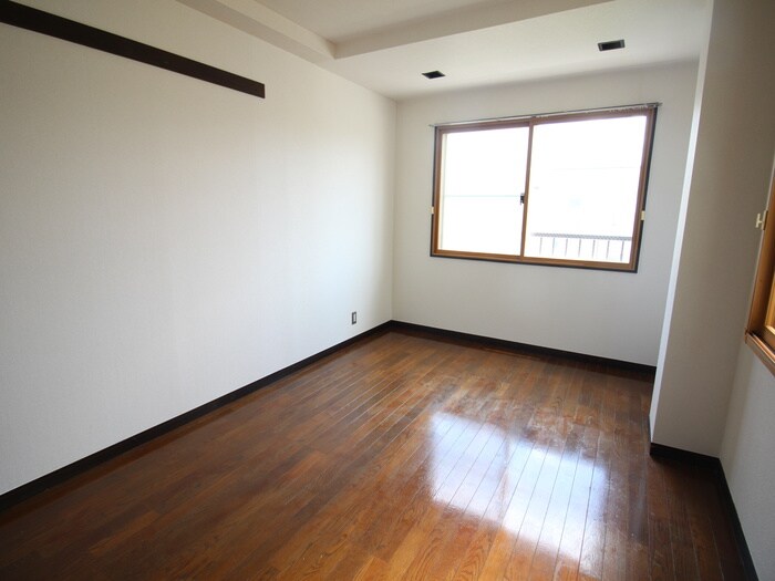 物件内観写真17　(居室)