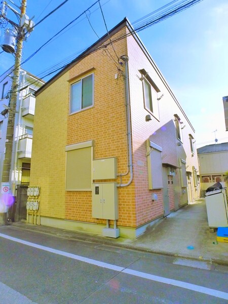コンソリージ外観写真