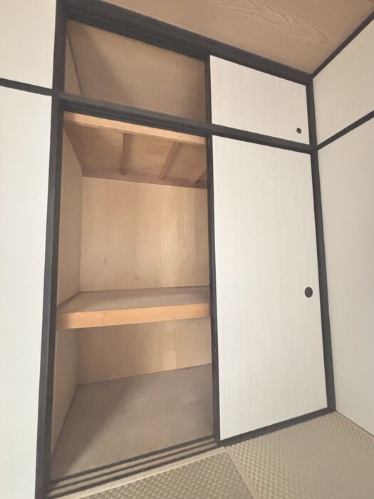 物件内観写真11　(収納)