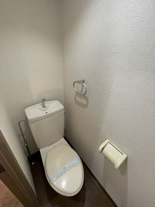 物件内観写真6　(トイレ)