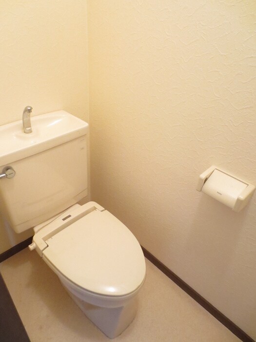 物件内観写真7　(トイレ)