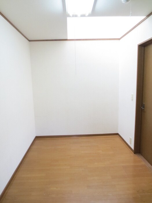 物件内観写真11　(居室)