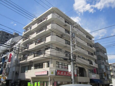 金子マンション外観写真