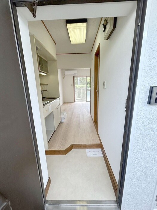 物件内観写真15　(廊下)