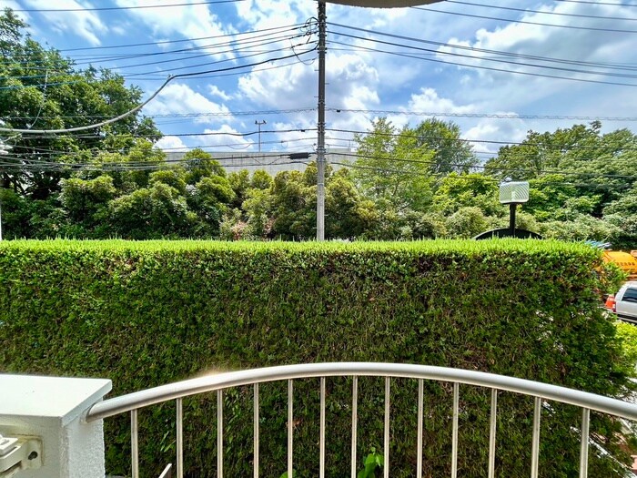 物件内観写真21　(室内からの展望)