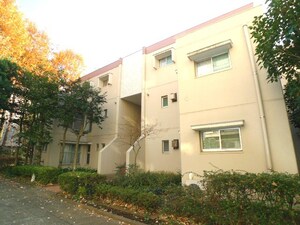 野火止団地15号棟（201）外観写真