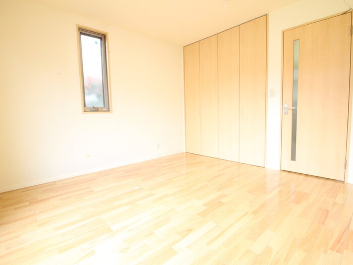 物件内観写真18　(居室)