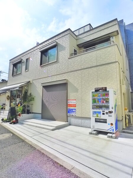 フラワーウィン外観写真