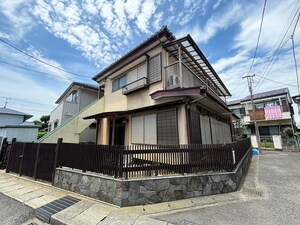 エスコート登戸外観写真