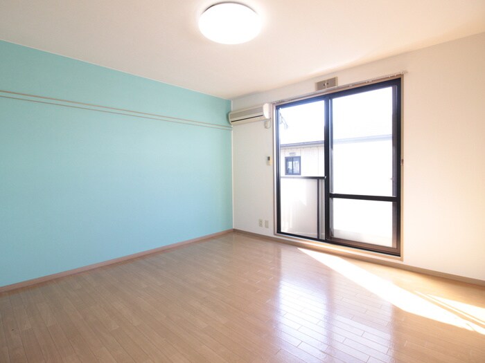 物件内観写真6　(居室)