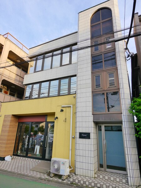 キャピタル外観写真