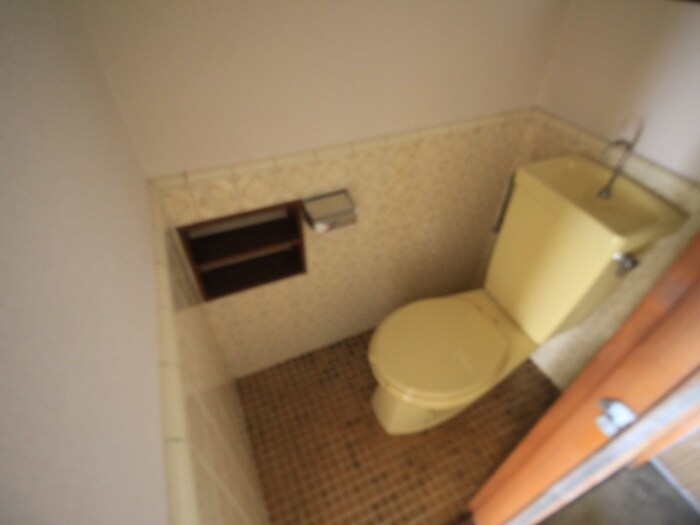 物件内観写真14　(トイレ)