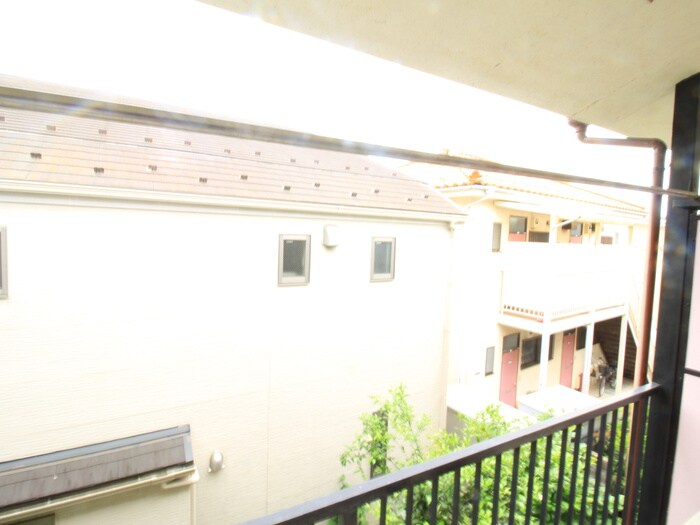 物件内観写真19　(室内からの展望)