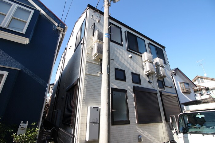 物件外観写真2　(外観写真)