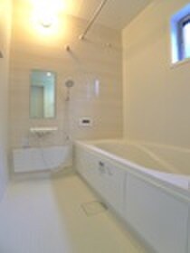 物件内観写真8　(バス／シャワールーム等)