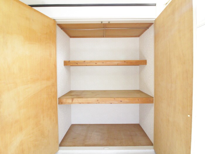 物件内観写真9　(収納)