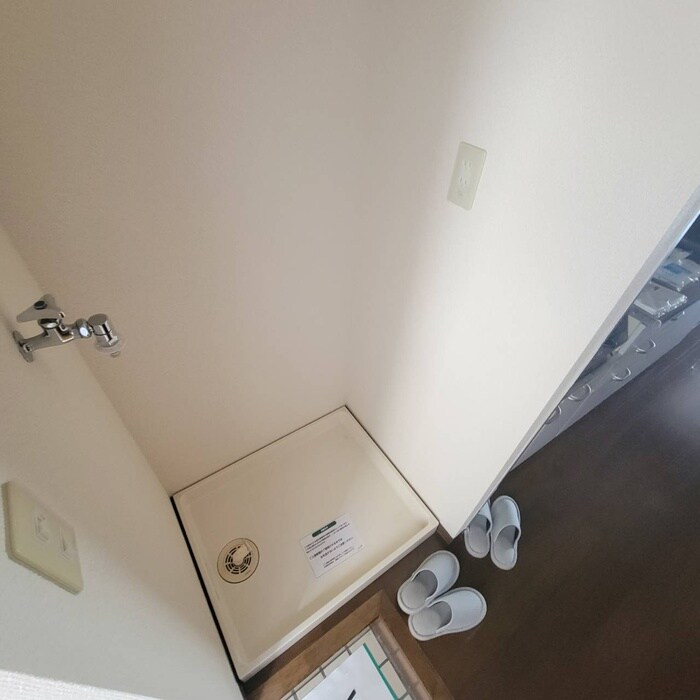 物件内観写真21　(洗濯機置場)
