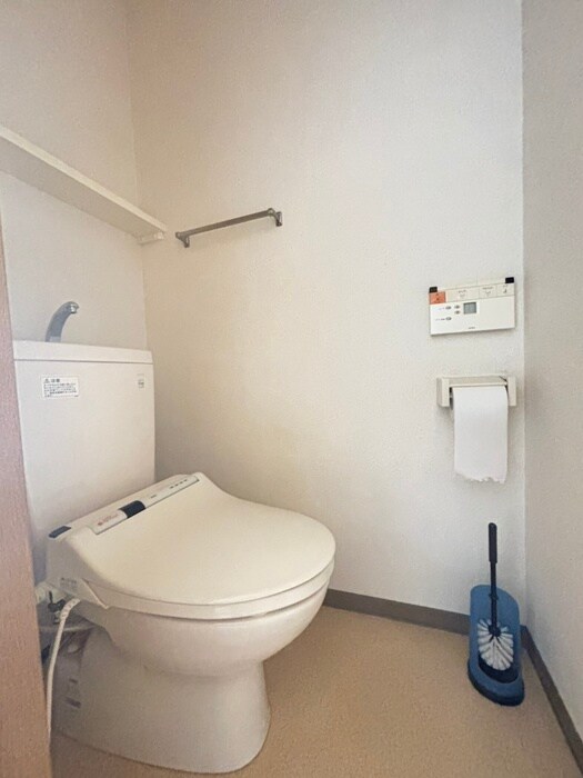 物件内観写真15　(トイレ)