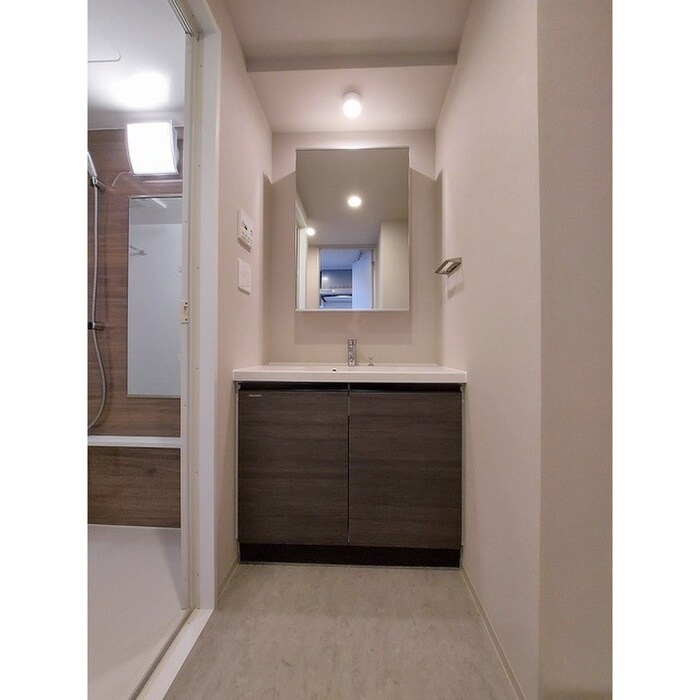 物件内観写真13　(洗面)