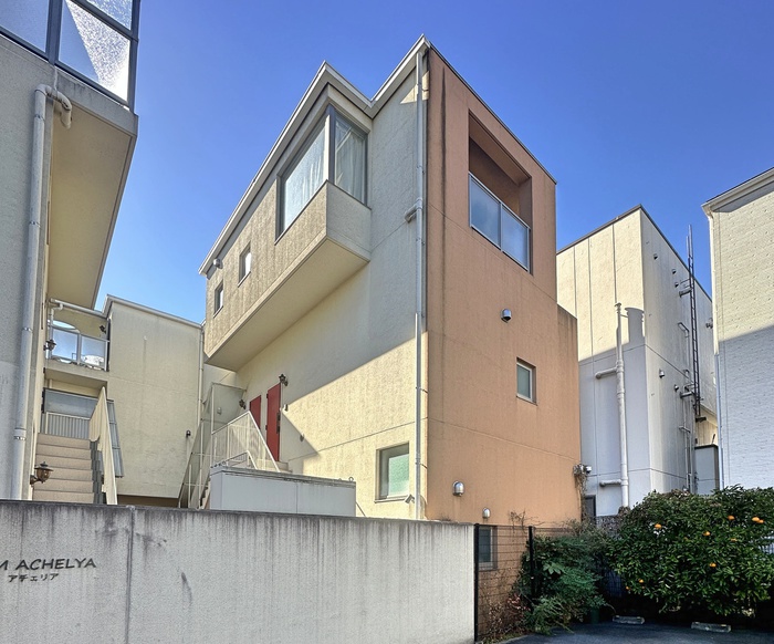 カラクムアチェリア