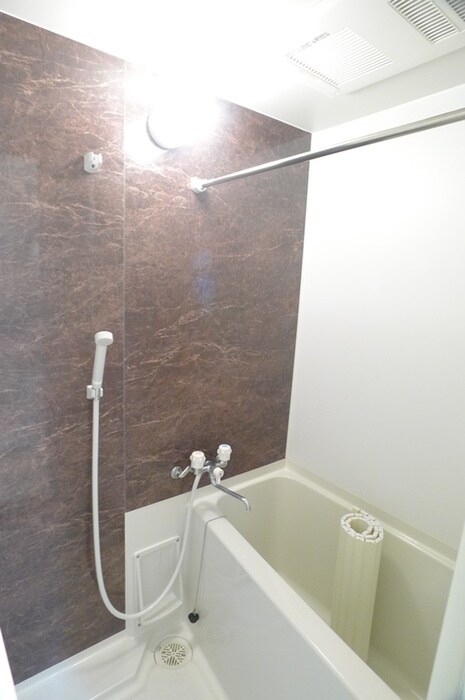 物件内観写真12　(バス／シャワールーム等)