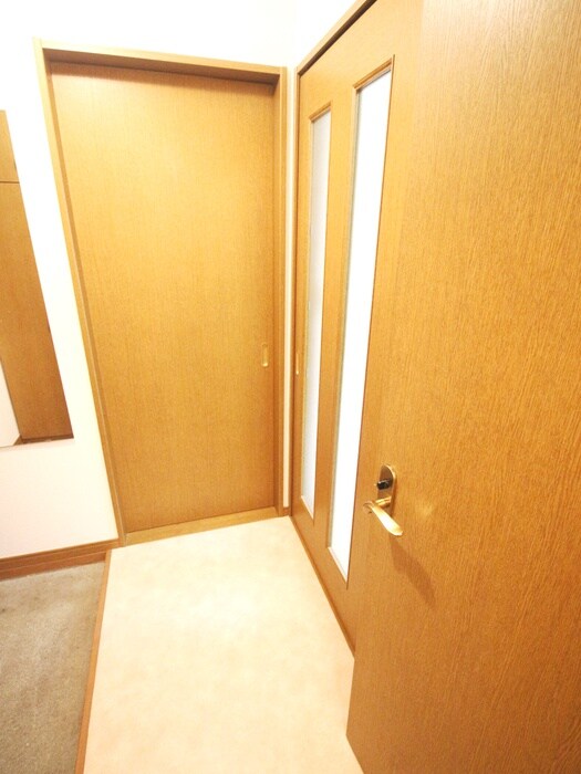 物件内観写真19　(廊下)