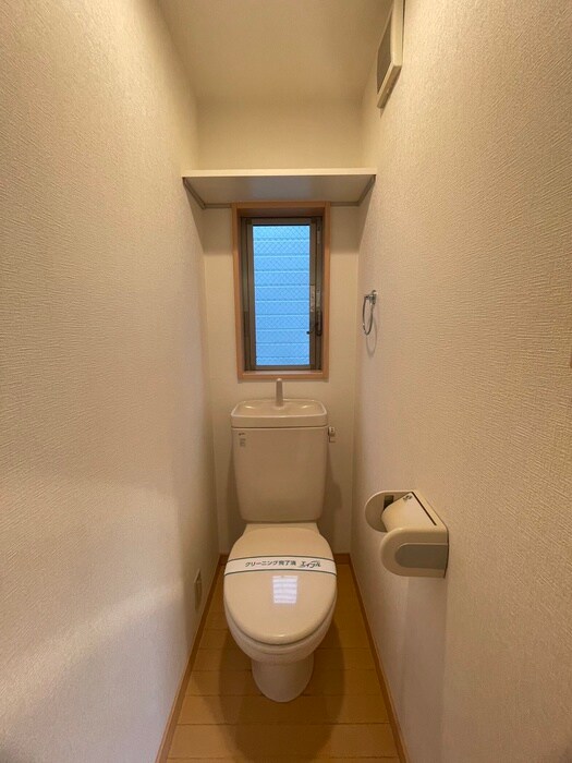 物件内観写真11　(トイレ)