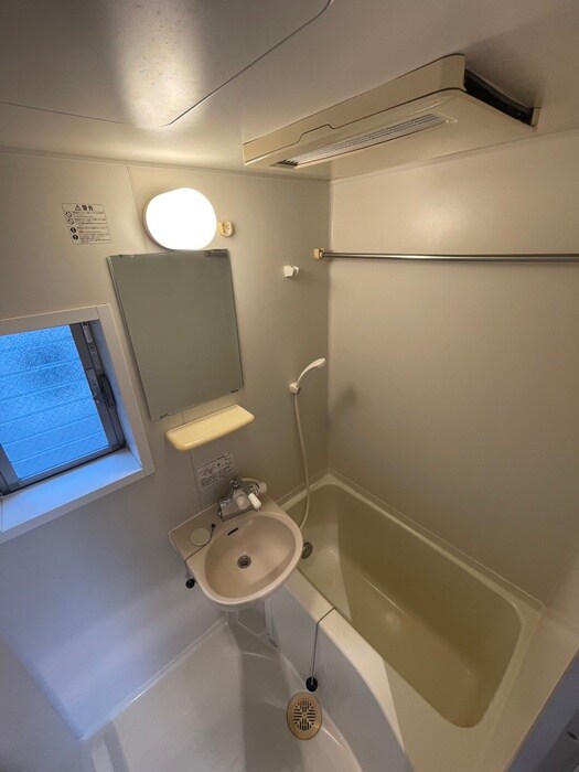 物件内観写真12　(バス／シャワールーム等)