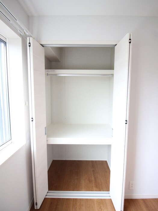 物件内観写真9　(収納)