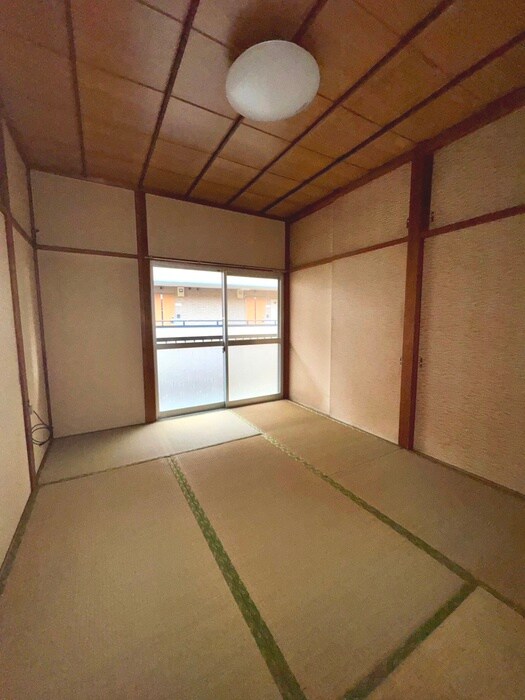 物件内観写真6　(居室)