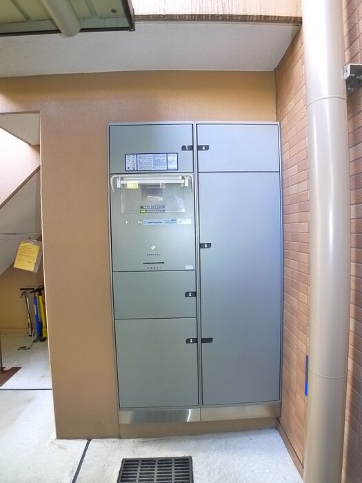 物件外観写真4　(建物設備)