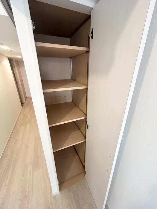 物件内観写真10　(収納)