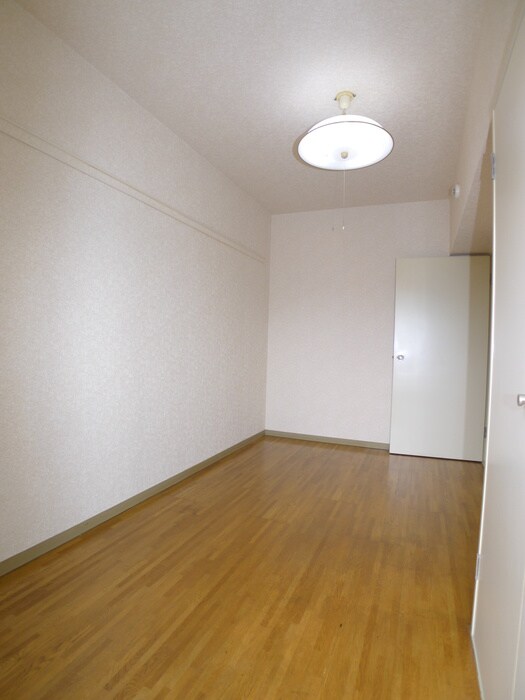 物件内観写真11　(居室)