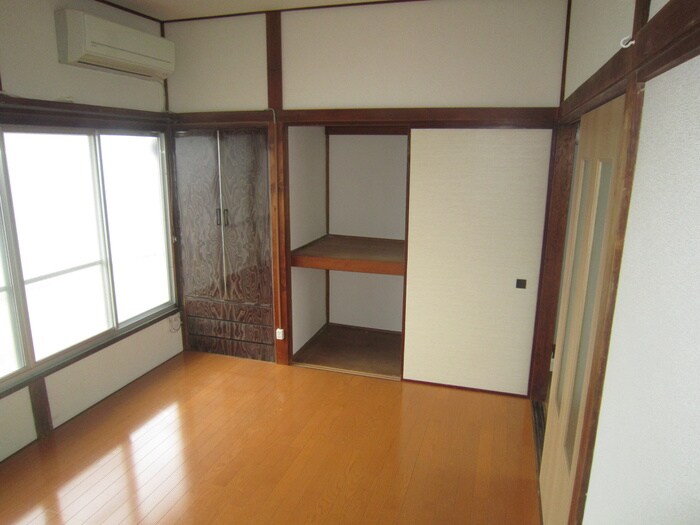 物件内観写真6　(居室)