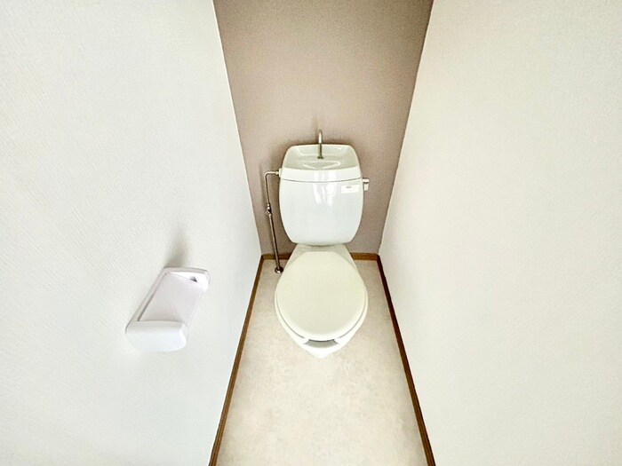 物件内観写真11　(トイレ)
