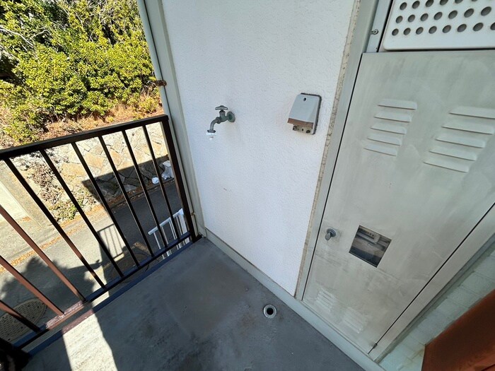 物件内観写真17　(洗濯機置場)