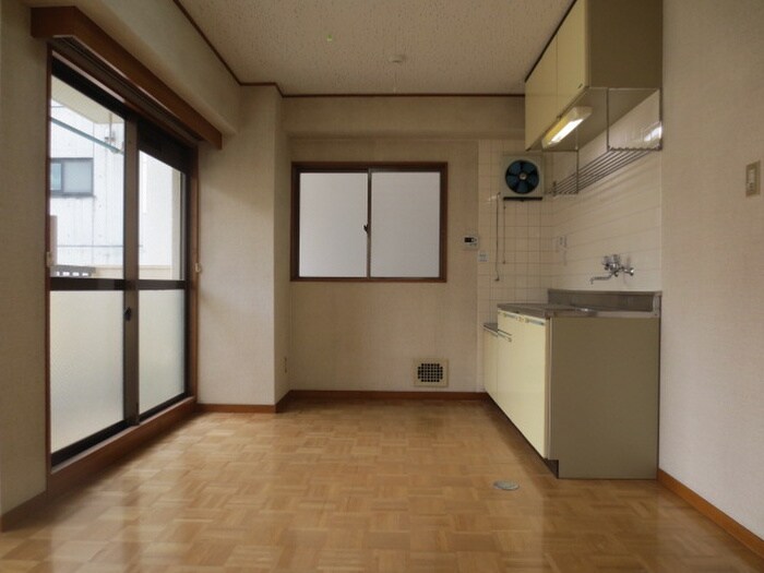 物件内観写真12　(居室)