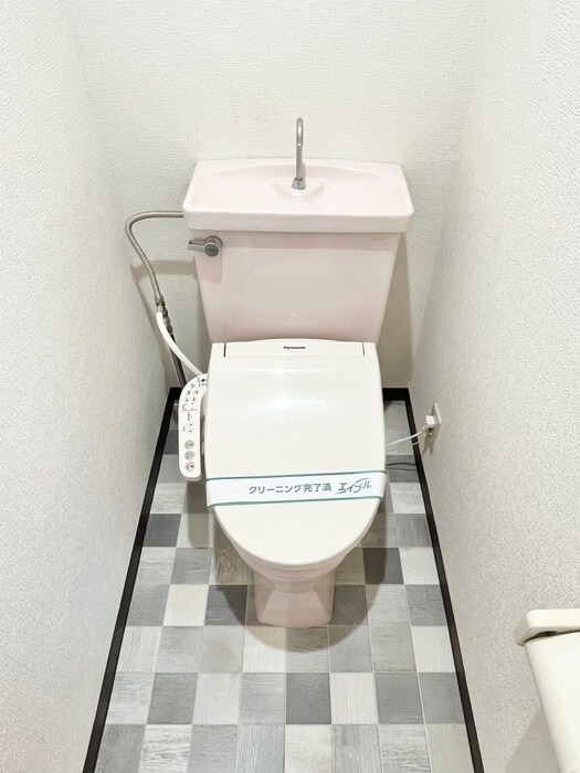 物件内観写真12　(トイレ)