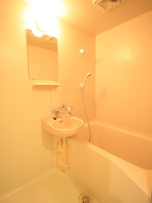 物件内観写真11　(バス／シャワールーム等)