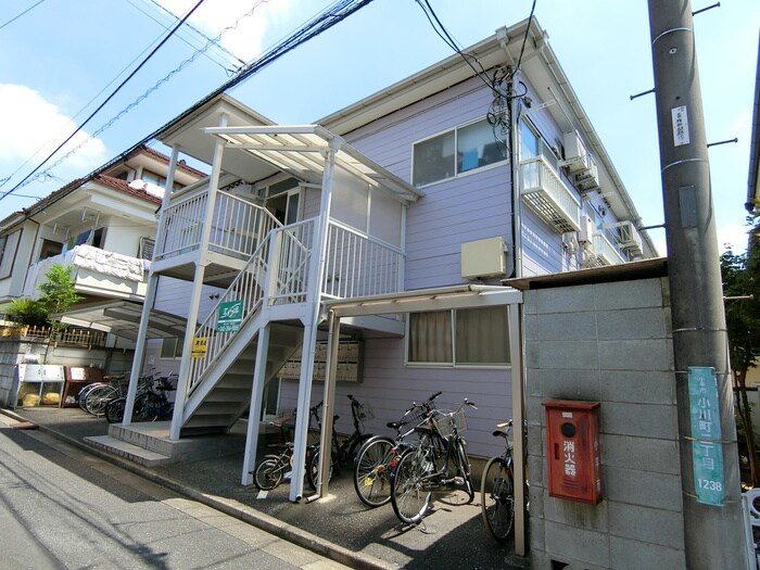 物件外観写真5　(エントランス部分)