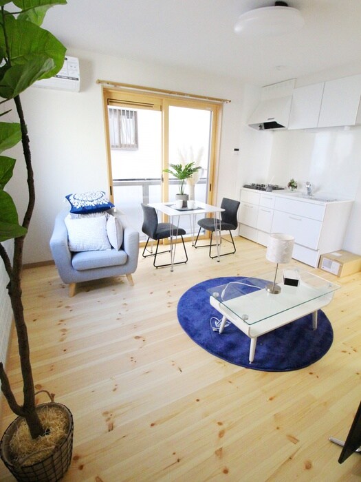 物件内観写真10　(居室)