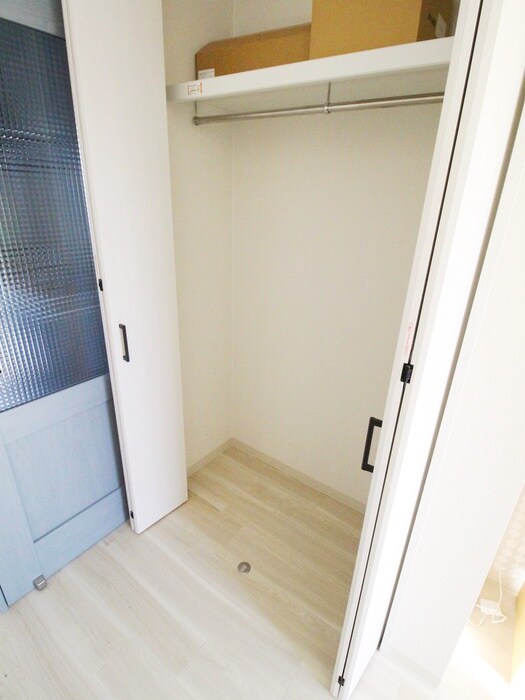 物件内観写真16　(収納)