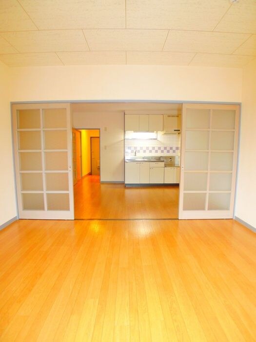 物件内観写真5　(居室)