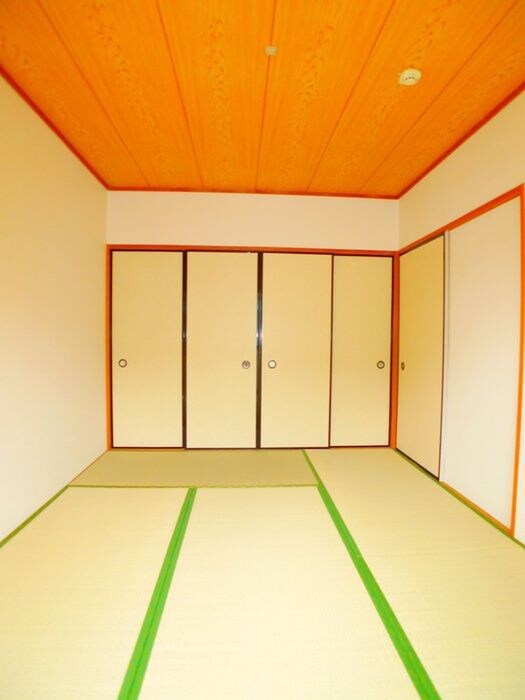 物件内観写真8　(居室)