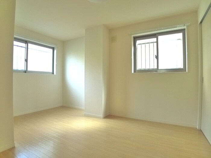 物件内観写真19　(居室)