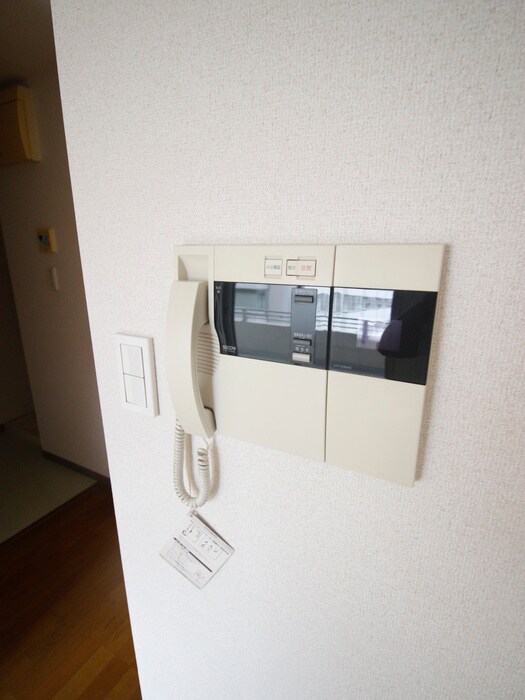 物件内観写真16　(内観写真)